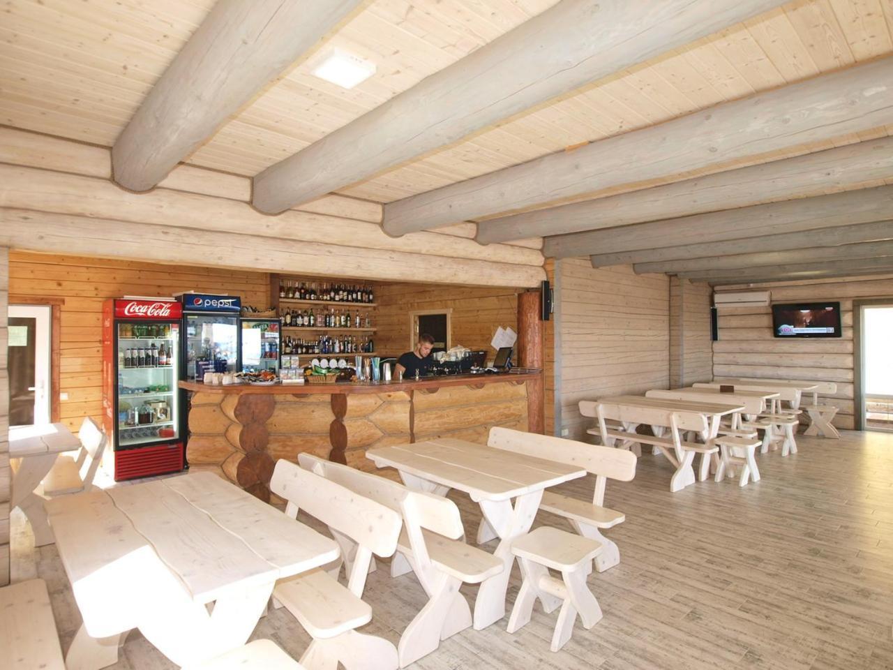 Пегас Otel Zaliznyi Port Dış mekan fotoğraf